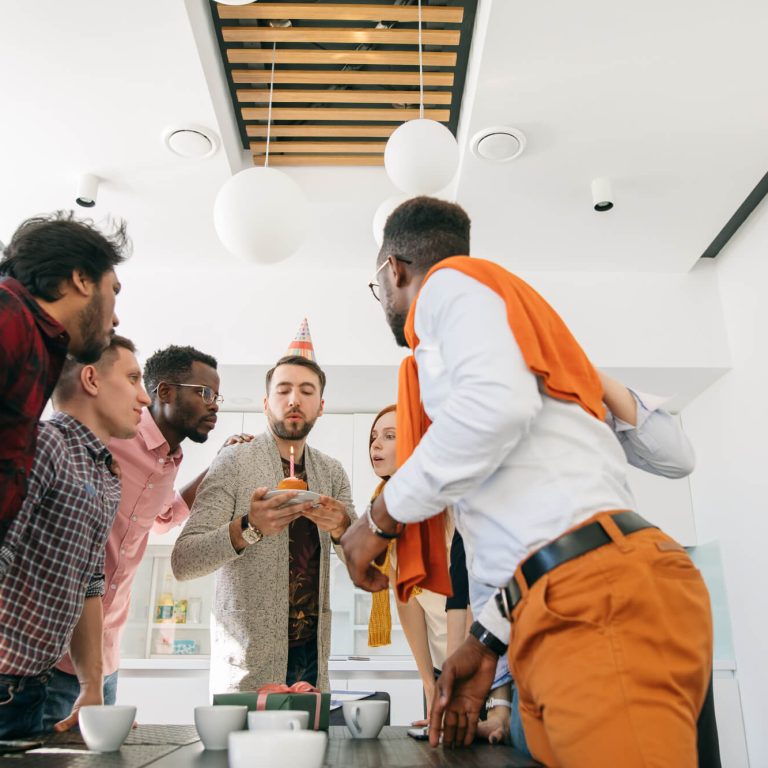 Uma boa estratégia de employer branding ajuda o seu negócio a atrair melhores talentos